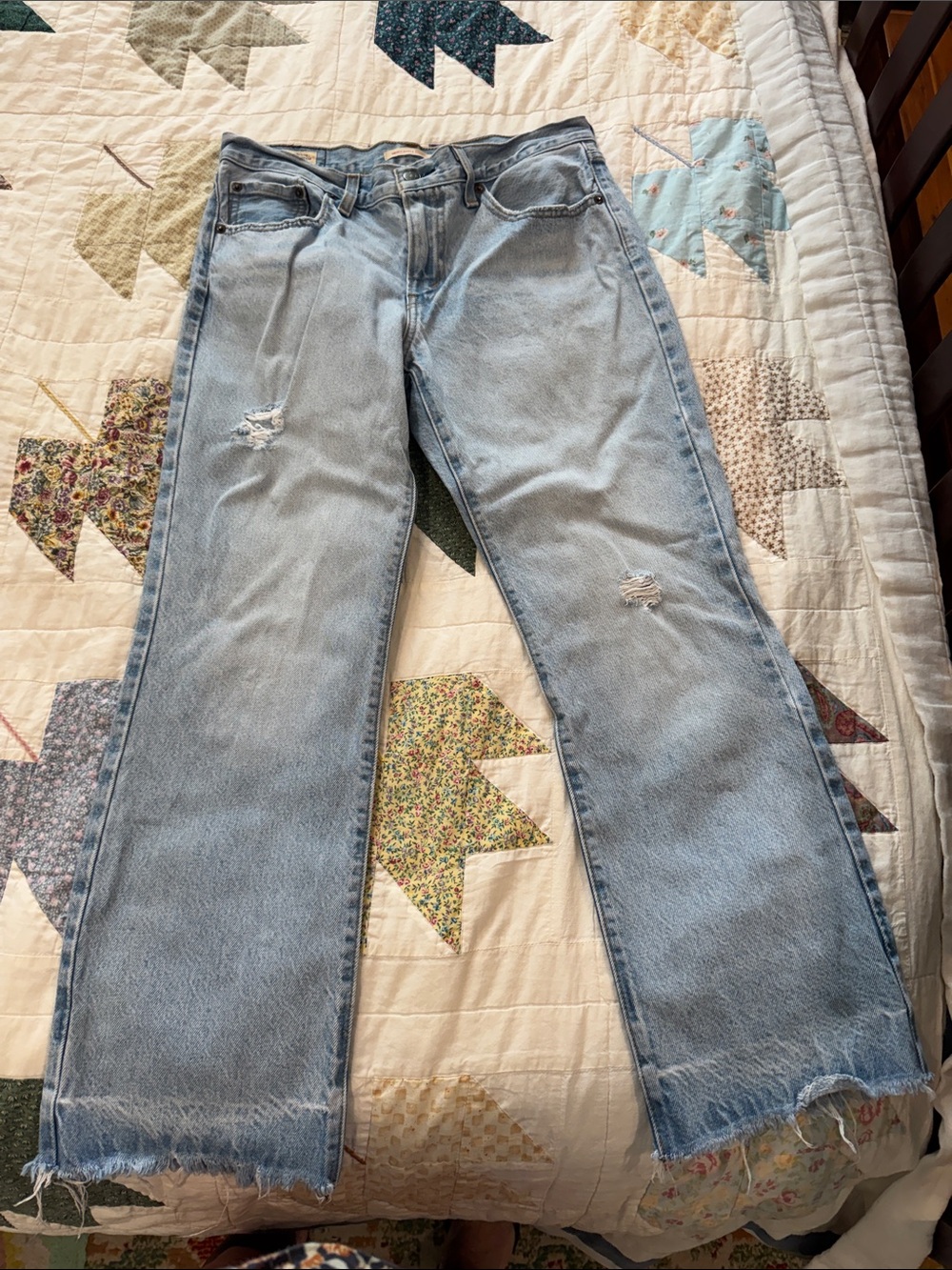 Levis Levi distressed Women's Middy Ankle Bootcut Jeans 28x27
